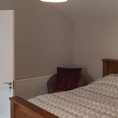 Eglinton Road - Super King - Ensuite Bray Kültér fotó